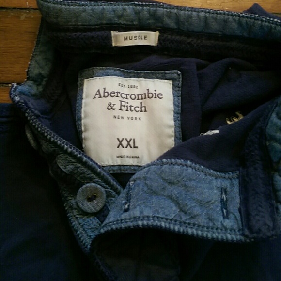 Shirt - Picture 2 of 2