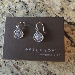 Silpada poppy earrings