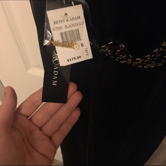Betsey and Adam formal dress - Picture 4 of 4