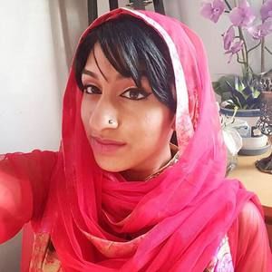 Meet your Posher, Sabika