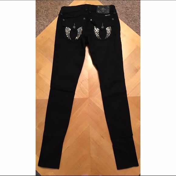 black miss me skinny jeans