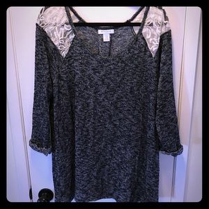 Black/White Maternity Tunic
