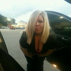 Meet your Posher, Deanna