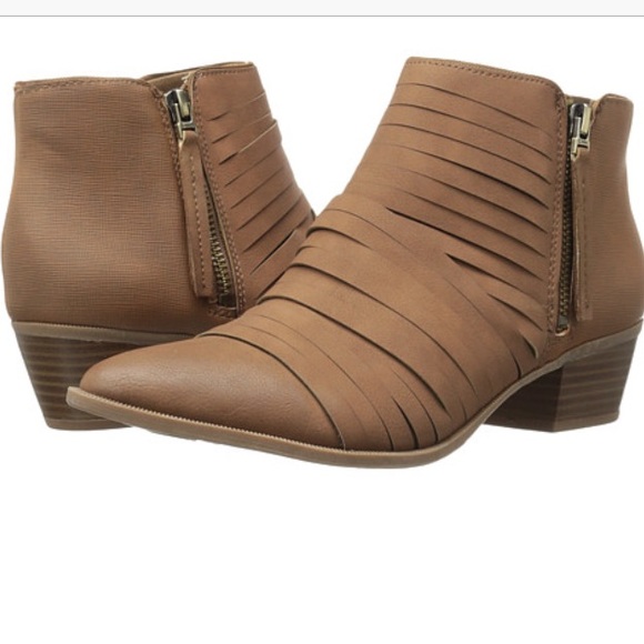 1HR PRICE DROP (circus by Sam Edelman booties!!)