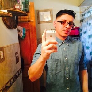 Meet your Posher, Michael