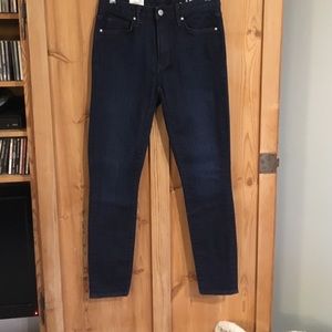 GAP high rise skinny 26 s