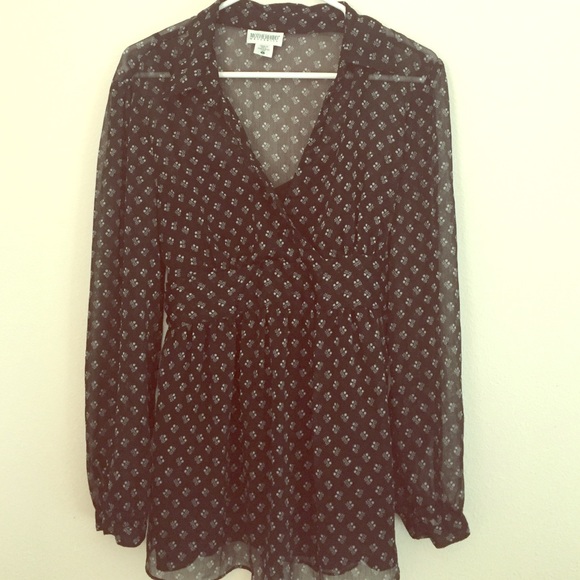 Motherhood Maternity top with tank