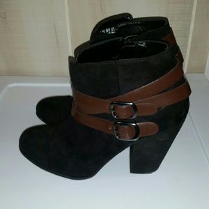 ❤FINAL PRICE❤Carlos Suede Booties