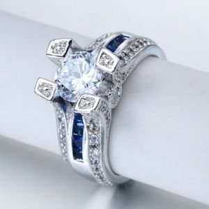 NEW - ♥️ Gorgeous Ring