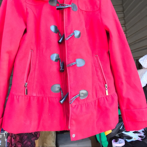 Red hooded peplum jacket - Picture 4 of 4