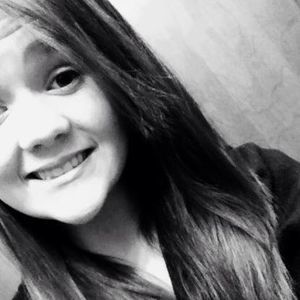 Meet your Posher, Raegan