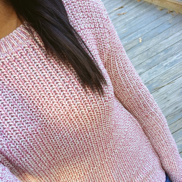 CLOSET CLOSING SALE ♡on your sleeve knit sweater - Picture 3 of 3