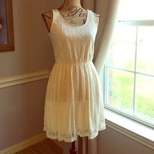 Mossimo Cream Stretch Lace Dress