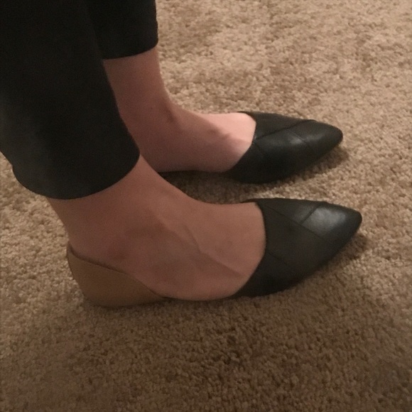 Tommy Hilfiger Flat sz 7.5 M. Brand new! Black/tan - Picture 3 of 5