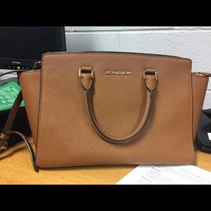 Authentic Michael Kors purse