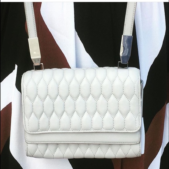SALE! Theyskens Theory Sara ACAP Quilted Handbag - Picture 1 of 4