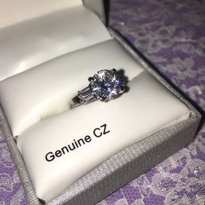 Beautiful Cubic Zirconia ring