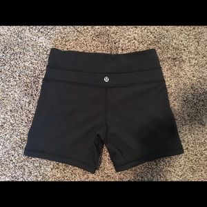 Lululemon Wonder Under Shorts
