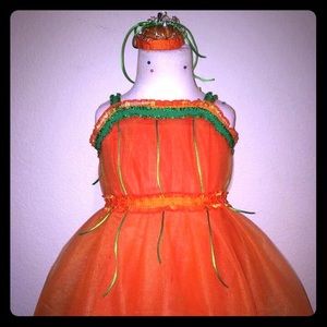 🎃👑Little girls custom Pumpkin Princess dress🎃👑