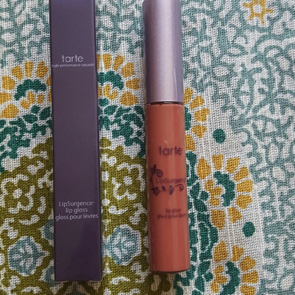 Tarte lipsurgence lip gloss