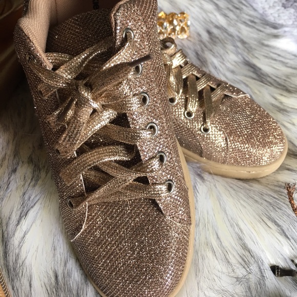 Shoes - Sparkle gold sneakers