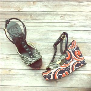 Rare Tory Burch Wedges 7.5