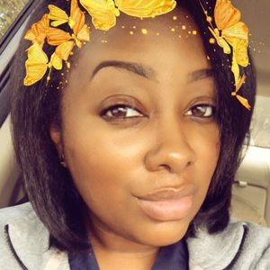 Meet your Posher, Keishele