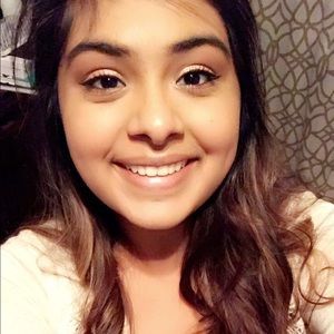 Meet your Posher, Poonam