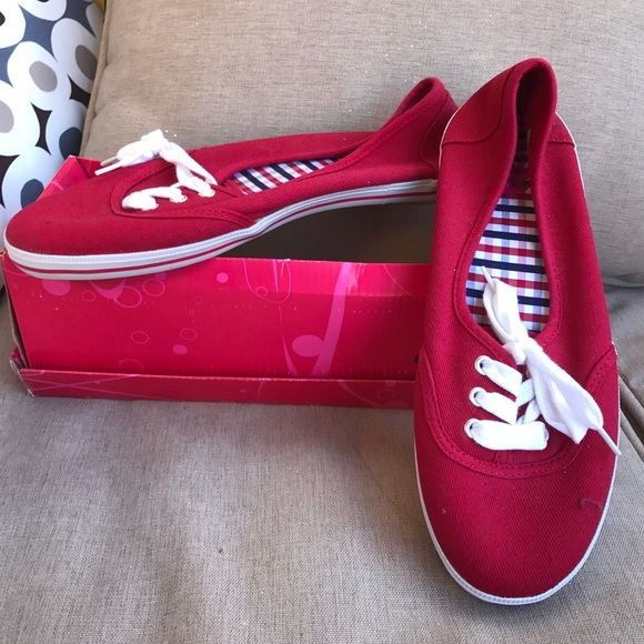 New in box! Super cute red shoes