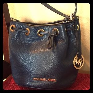 Michael Kors bucket bag