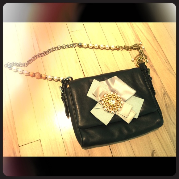 Dolce & Gabban clutch