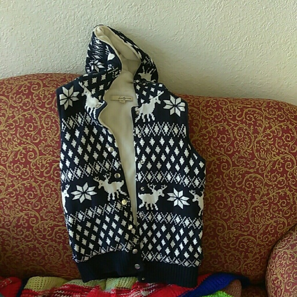 Vest - Picture 1 of 2