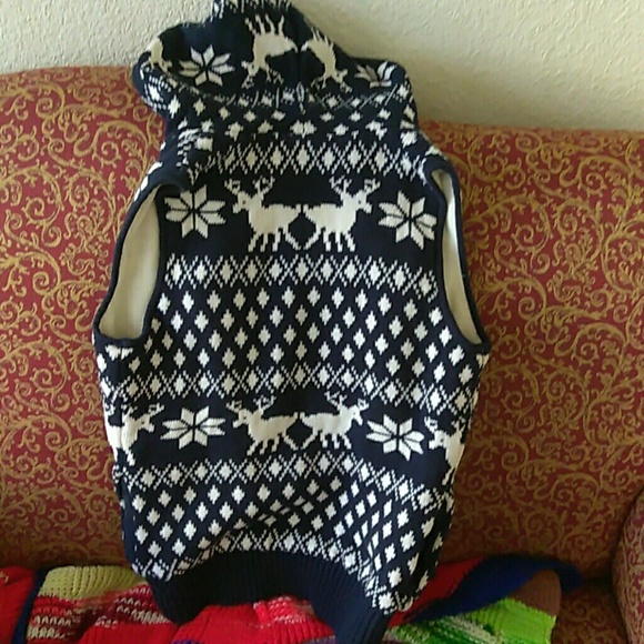 Vest - Picture 2 of 2