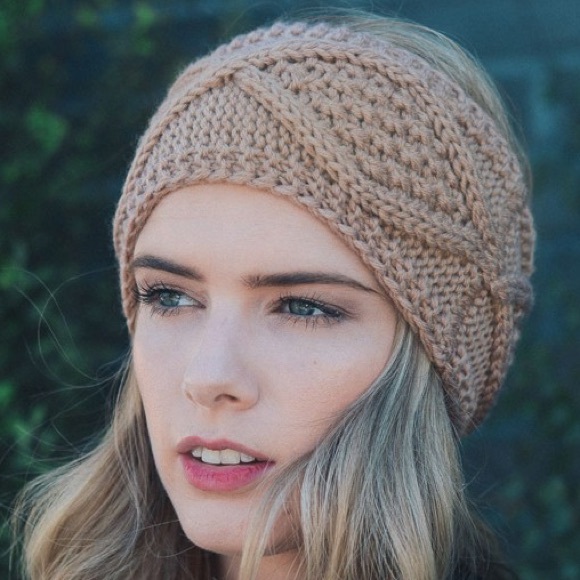 Taupe Diamond Stitch Knit Headband