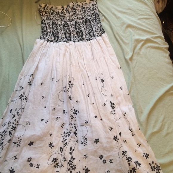 B&W dress