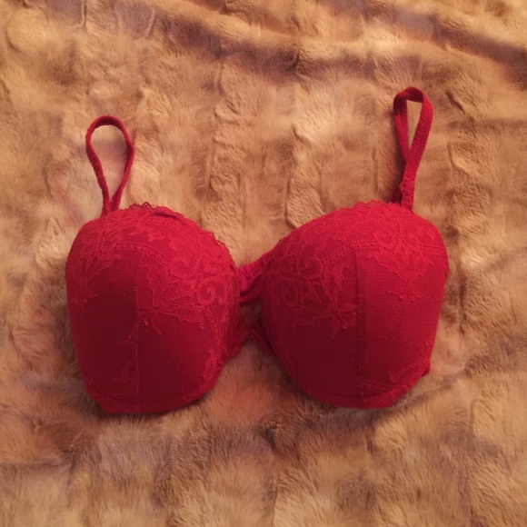Red lace bra