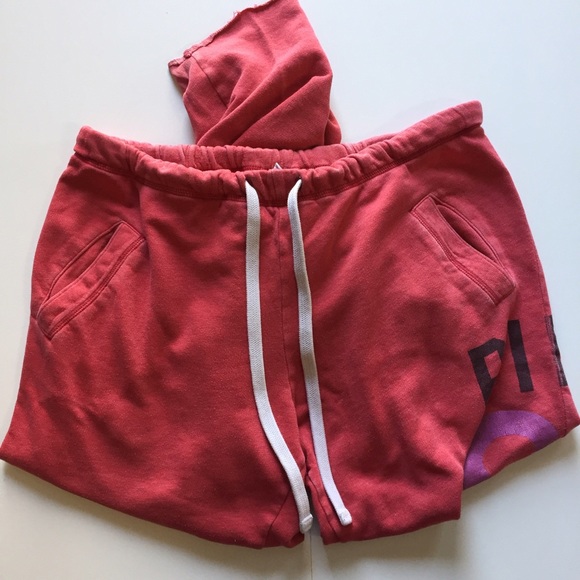 VS Sweats