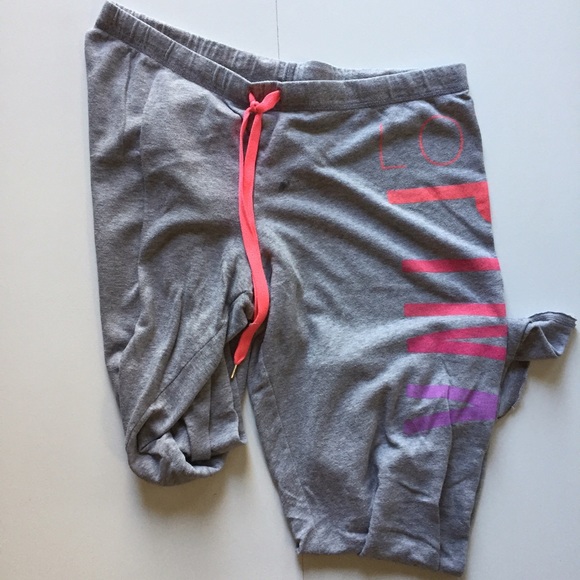 VS Sweats