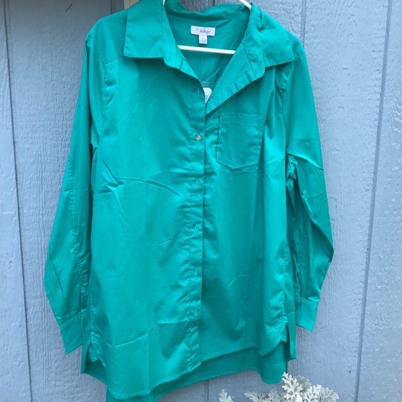Women's long sleeve