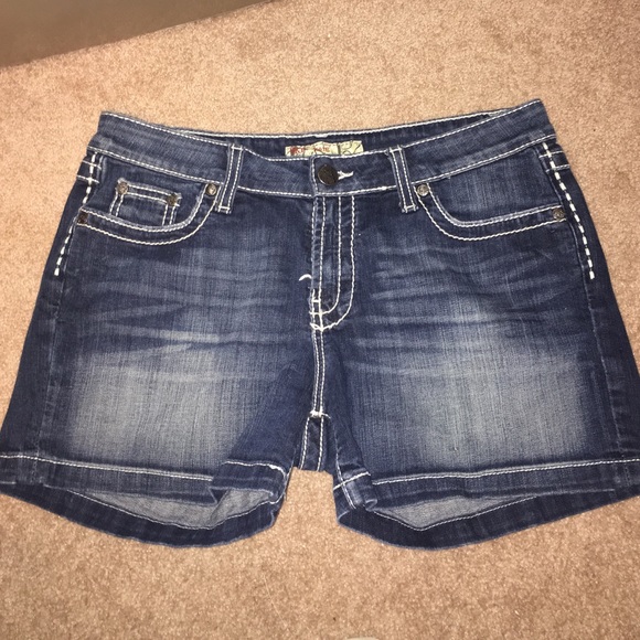 BKE shorts