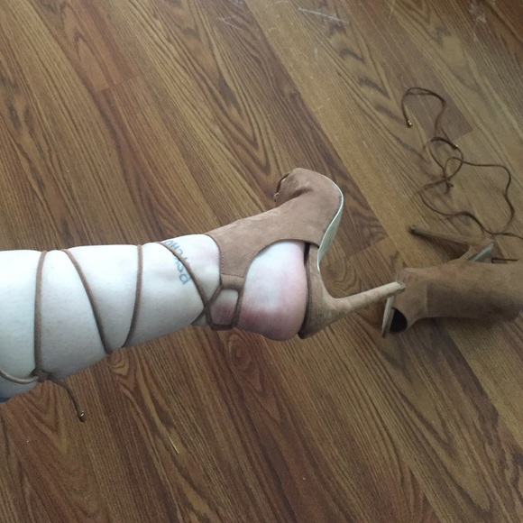 Aldo high heels - Picture 2 of 3