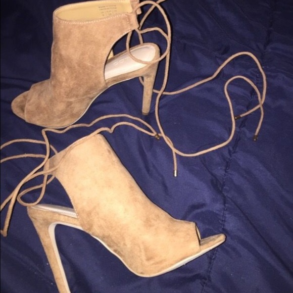 Aldo high heels - Picture 3 of 3