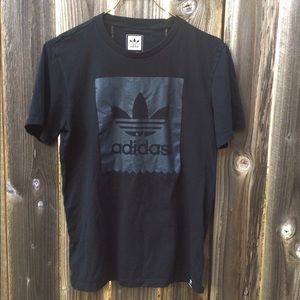 Adidas T-shirt