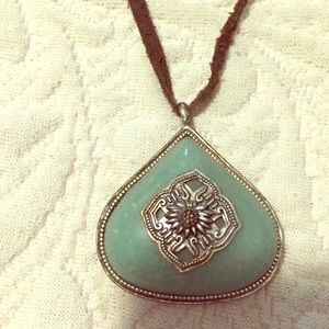Lucky brand long necklace with stone pendent