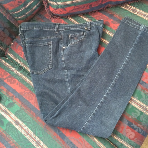 Women's jeans