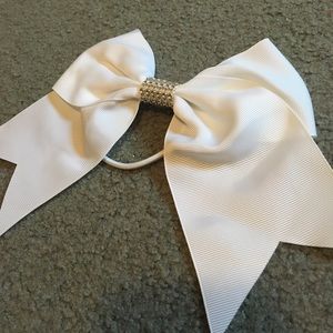 Custom White Cheer Bow (3 pack)