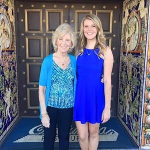 Meet your Posher, Helen