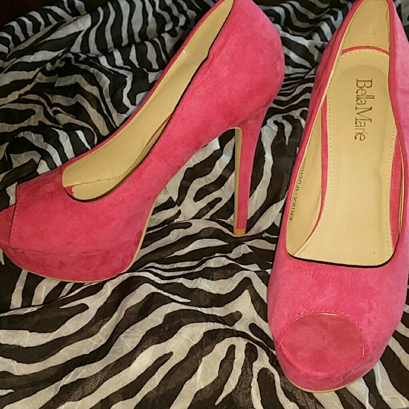 Shoes - Picture 2 of 2