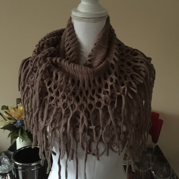 Accessories - SALE 12/5-12/20 Infinity Scarf- Tan LAST ONE ☝🏾