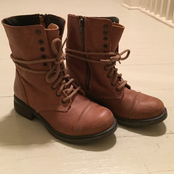 49 steve madden shoes steve madden boots size 6 5 from s closet on poshmark 49 steve madden shoes steve madden boots size 6 5 from s closet on poshmark